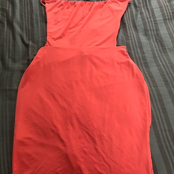 Dress - Picture 2 of 3